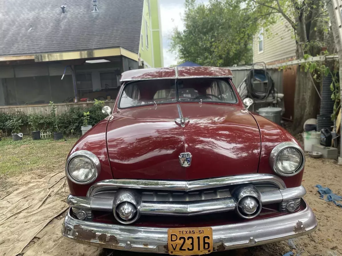 1951 Ford Deluxe