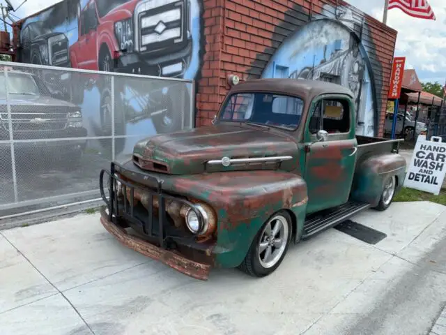 1951 Ford F-100