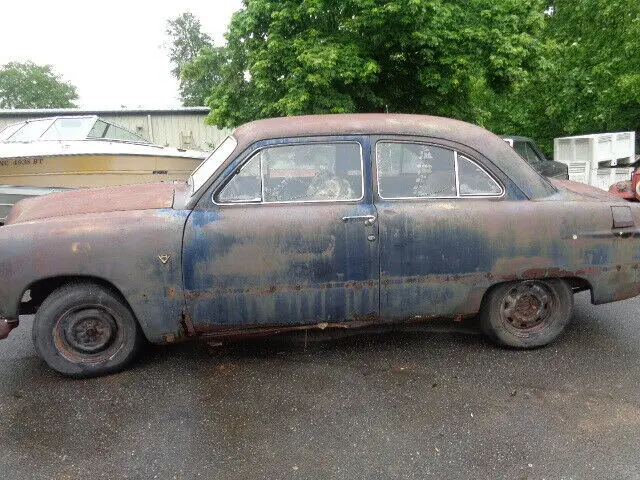 1951 Ford Deluxe