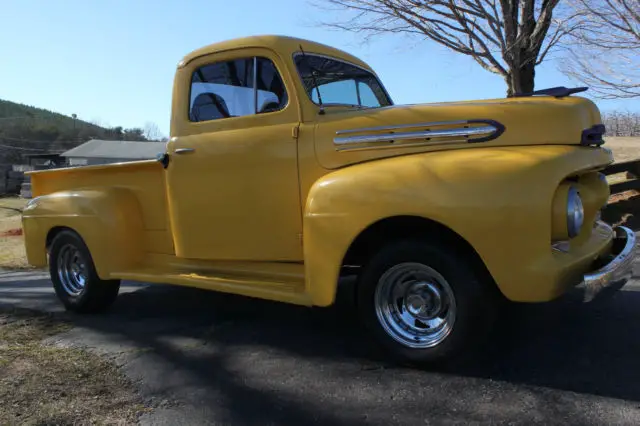 1951 Ford F-100