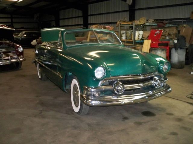 1951 Ford coupe 2 door