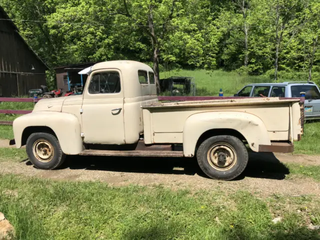 1951 Chevrolet International