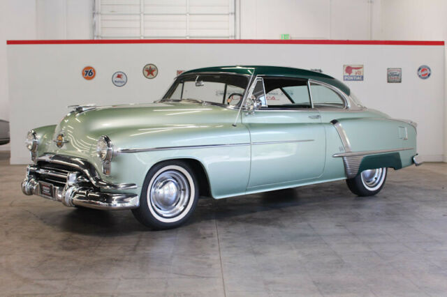 1951 Oldsmobile Eighty-Eight Holiday