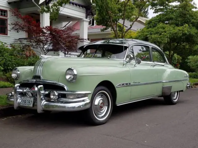 1951 Pontiac Chieftain deluxe