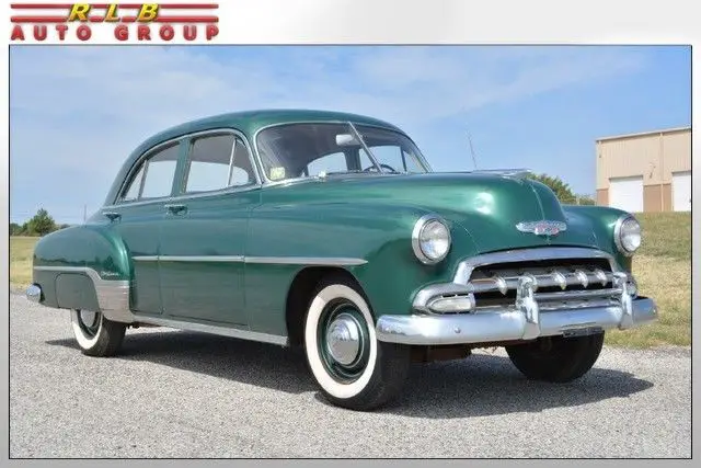 1952 Chevrolet Deluxe 4 Door Sedan