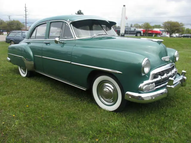 1952 Chevrolet Styleline Deluxe Base