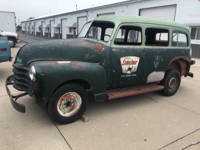 1952 Chevrolet Suburban --