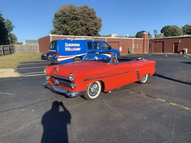 1952 Ford Crown Victoria