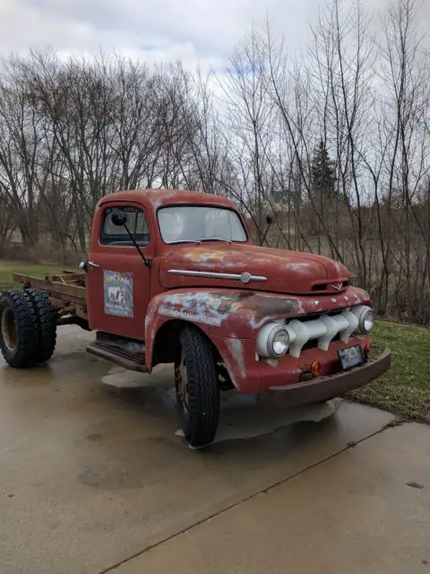 1952 Ford F-100