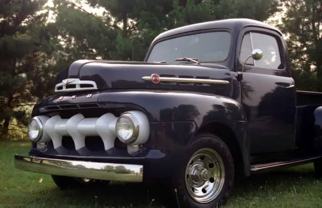 1952 Ford F-100