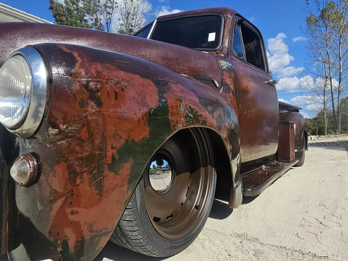 1952 GMC 100 s10 frame