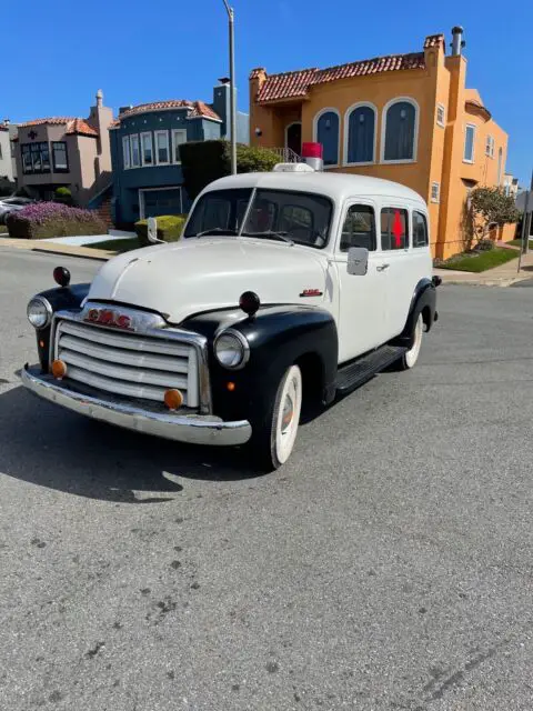 1952 GMC Suburban