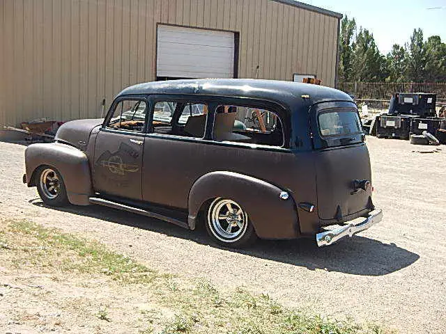 1952 GMC Suburban Customized Hot Rod