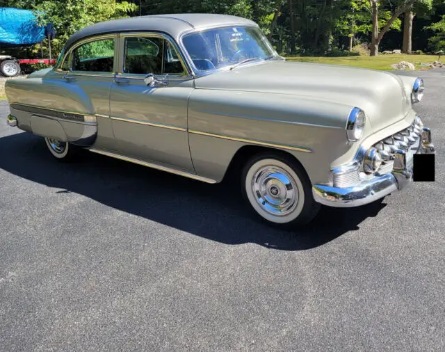 1953 Chevrolet Bel Air/150/210 4 door sedan