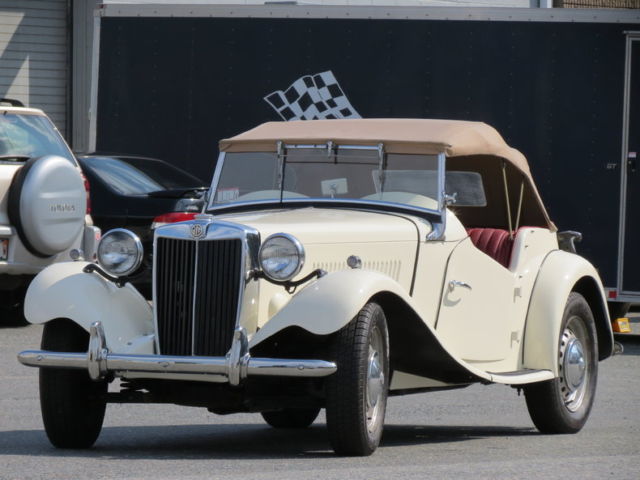 1953 MG T-Series Roadster