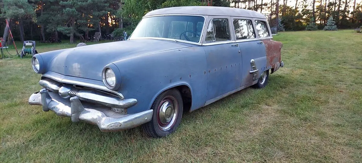 1953 Ford Country Sedan Wagon