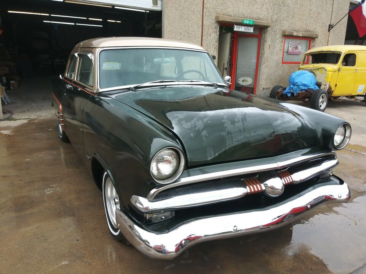 1953 Ford Custom 500 custom