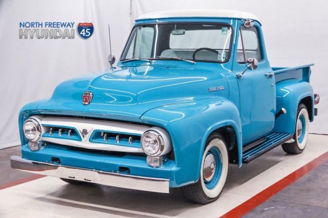 1953 Ford F-100 --