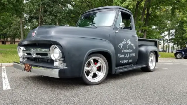 1953 Ford F-100 Pickup