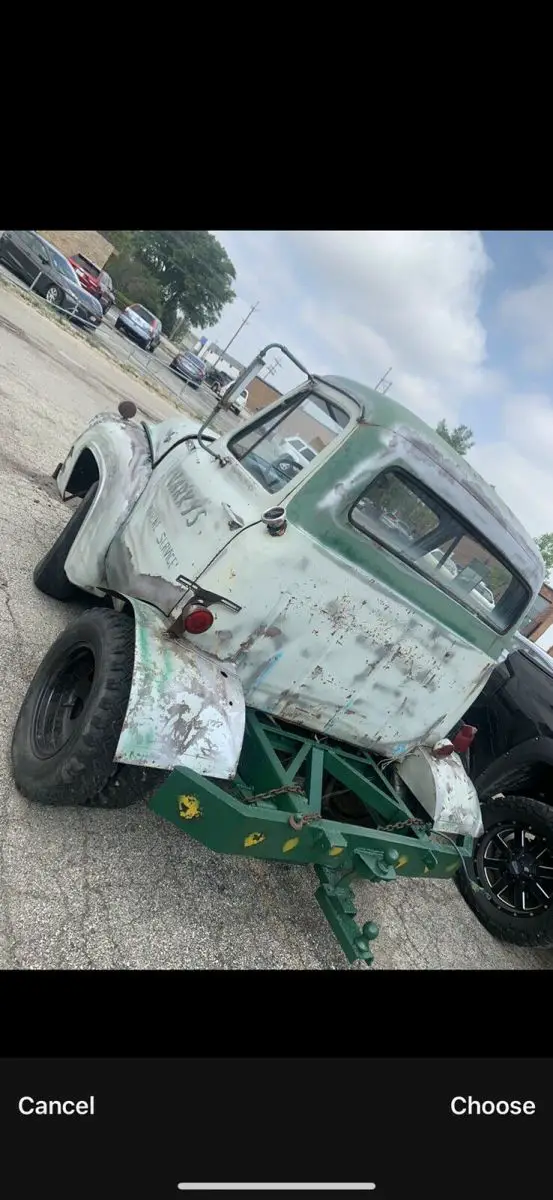 1953 Ford F250 truck