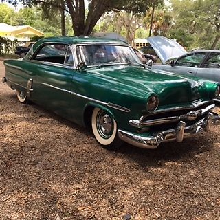 1953 Ford VICTORIA