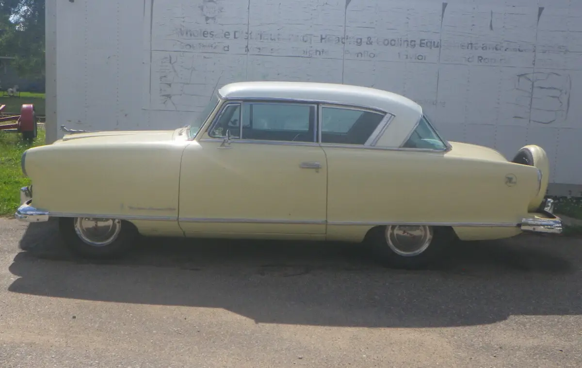 1953 Nash Rambler Country Club