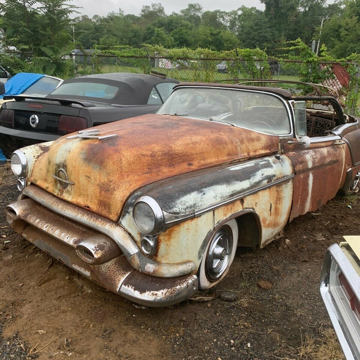 1953 Oldsmobile Ninety-Eight Fiesta