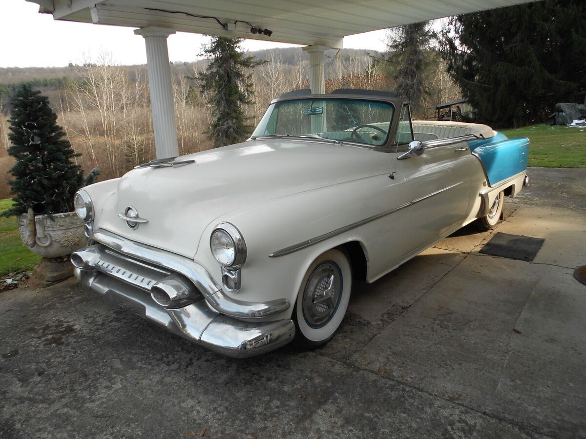 1953 Oldsmobile Super 88