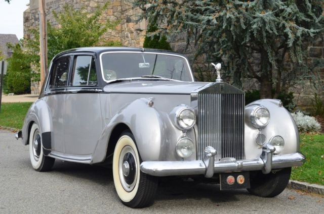1953 Rolls-Royce Silver Dawn