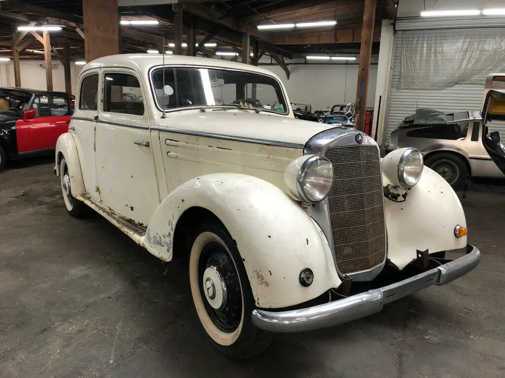 1953 Mercedes-Benz 170SD Sedan