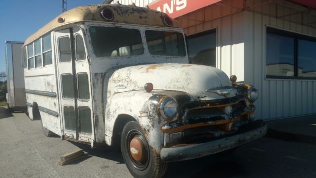 1954 Chevrolet 3800 SHORT SCHOOL BUS BASE