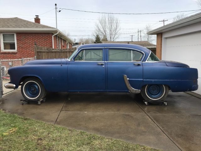 1954 Chrysler Imperial Crown Sedan