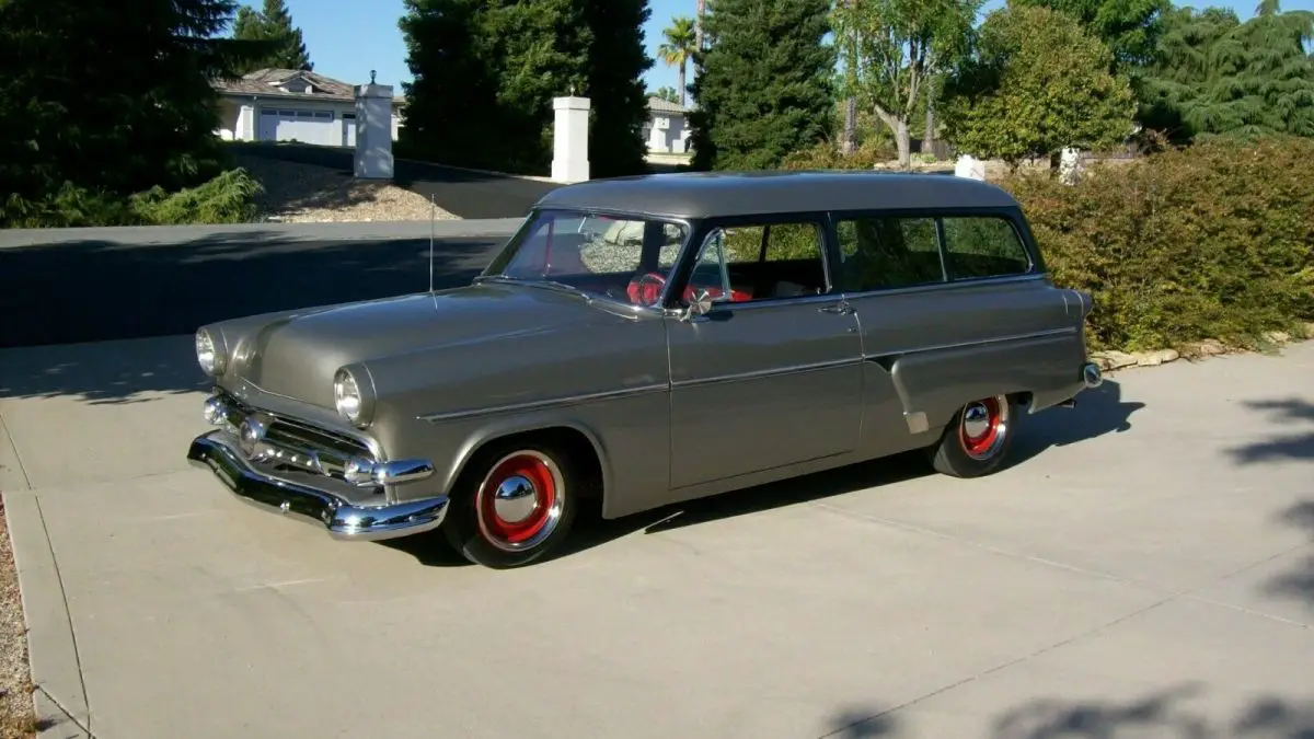 1954 Ford Ranch Wagon excellant