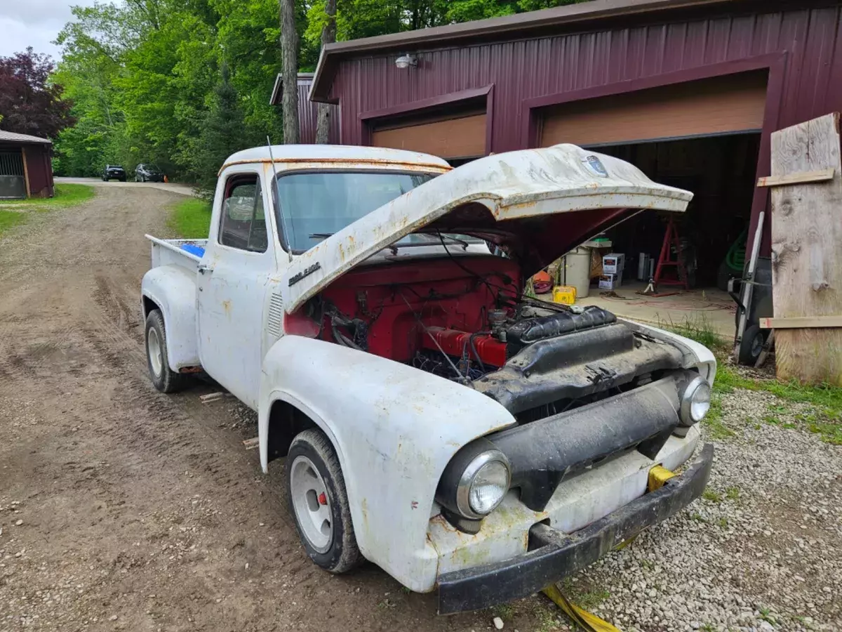 1954 Ford F-100