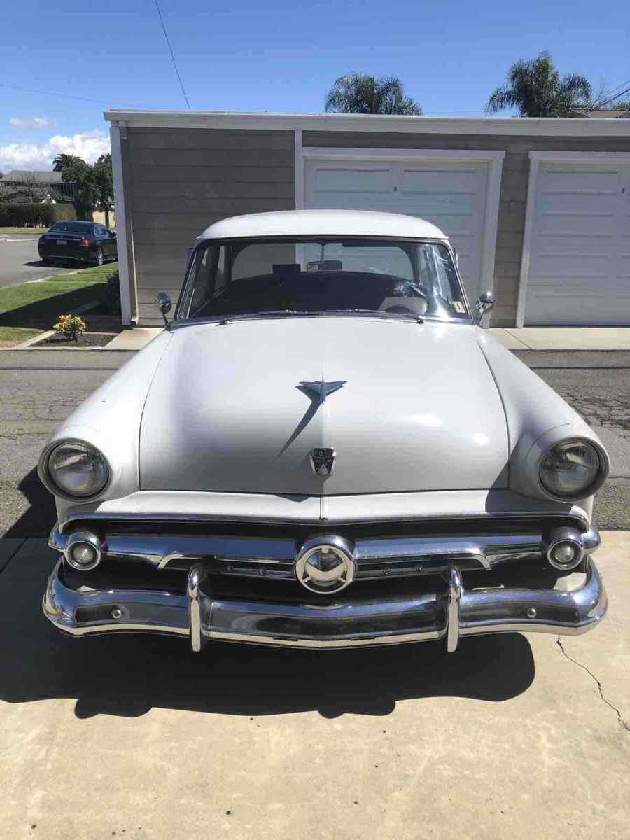 1954 Ford Mainline none