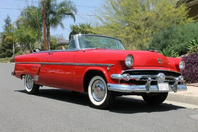 1954 Ford Sunliner Convertible