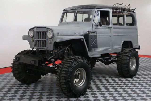 1954 Willys WAGONEER MONSTER TRUCK BOGGERS