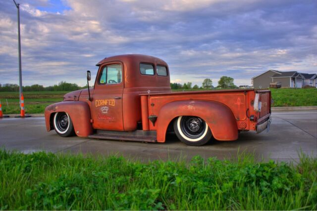 1954 International Harvester R100 rat