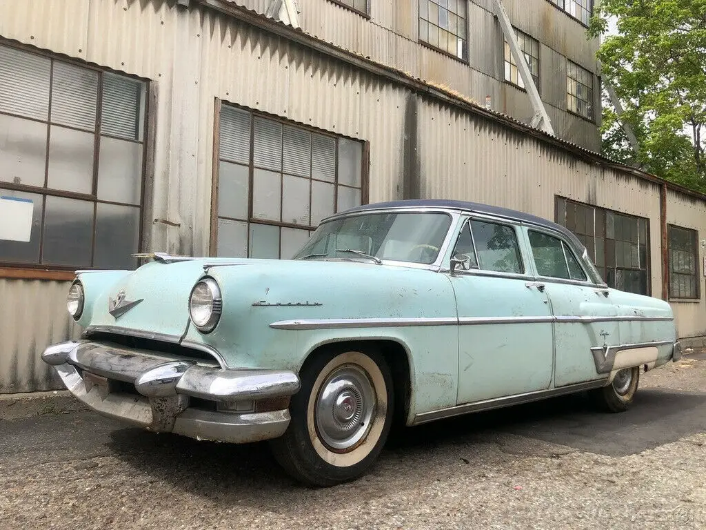 1954 Lincoln Capri