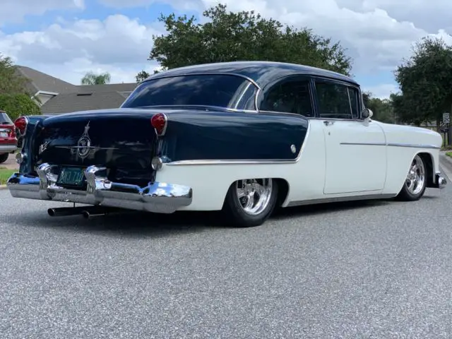 1954 Oldsmobile Rocket 88