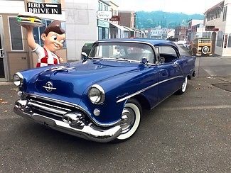 1954 Oldsmobile Ninety-Eight Holiday