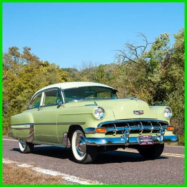 1954 Chevrolet Bel Air/150/210 Bel-Air Two-door Sedan