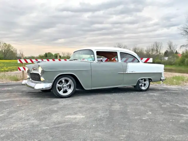 1955 Chevrolet Bel Air/150/210 210