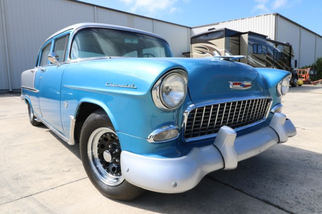 1955 Chevrolet Bel Air/150/210 Custom