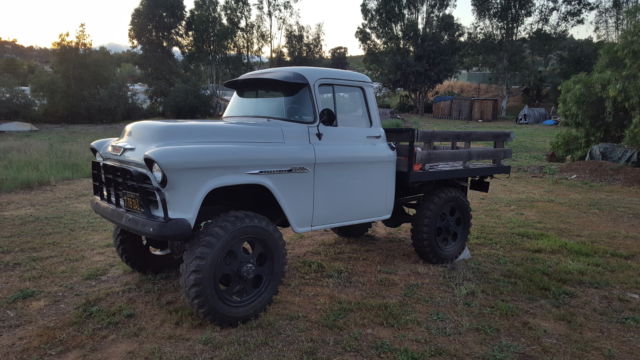 1955 Chevrolet 3500 Apache