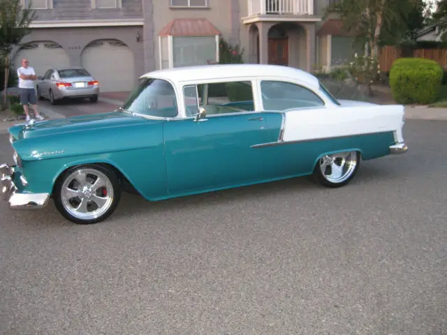 1955 Chevrolet Bel Air/150/210 sedan