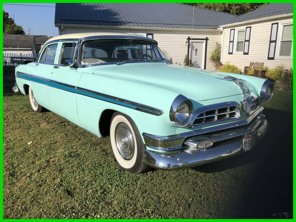 1955 Chrysler New Yorker Deluxe