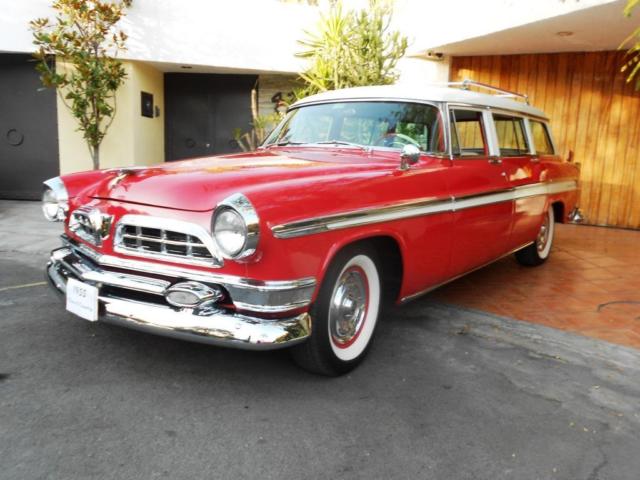 1955 Chrysler New Yorker Town & Country