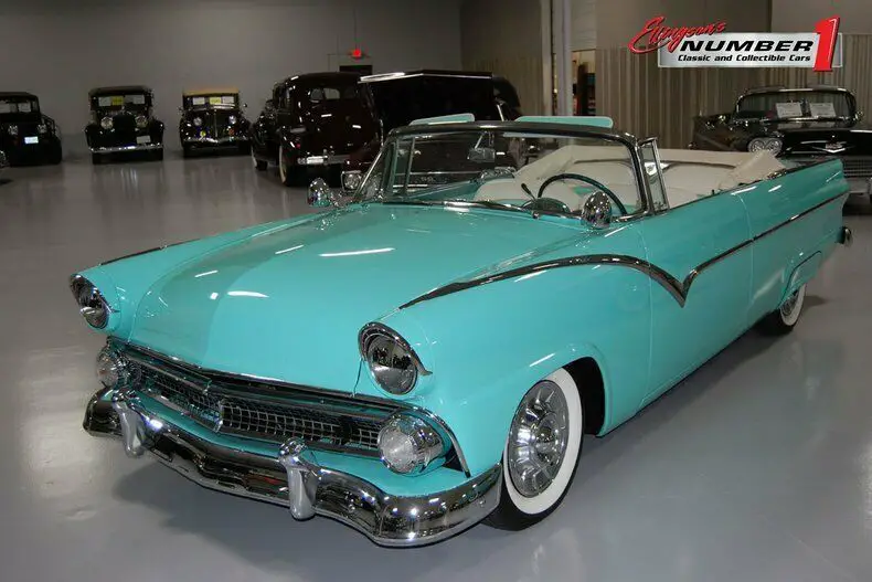 1955 Ford Custom 2dr Convertible