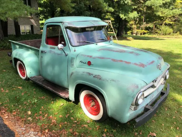 1955 Ford F-100 Custom Cab